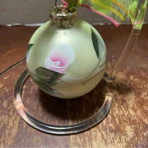 Charming Floral Holiday Ornament